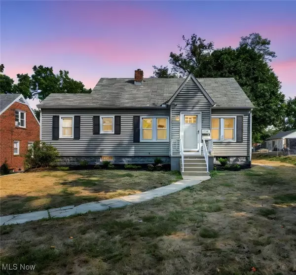 2653 Shelburn AVE, Akron, OH 44312