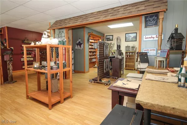 Bridgeport, OH 43912,55480 National RD