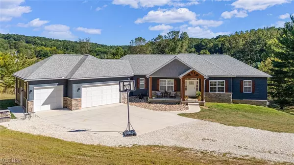 5 Choctaw TRL, Malvern, OH 44644