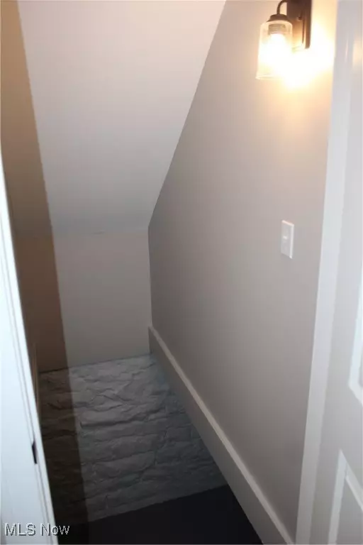 Painesville, OH 44077,498 Bank ST