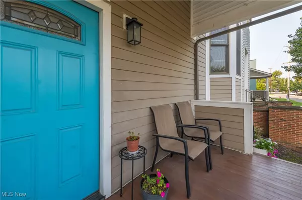 Cleveland, OH 44102,5417 Herman AVE