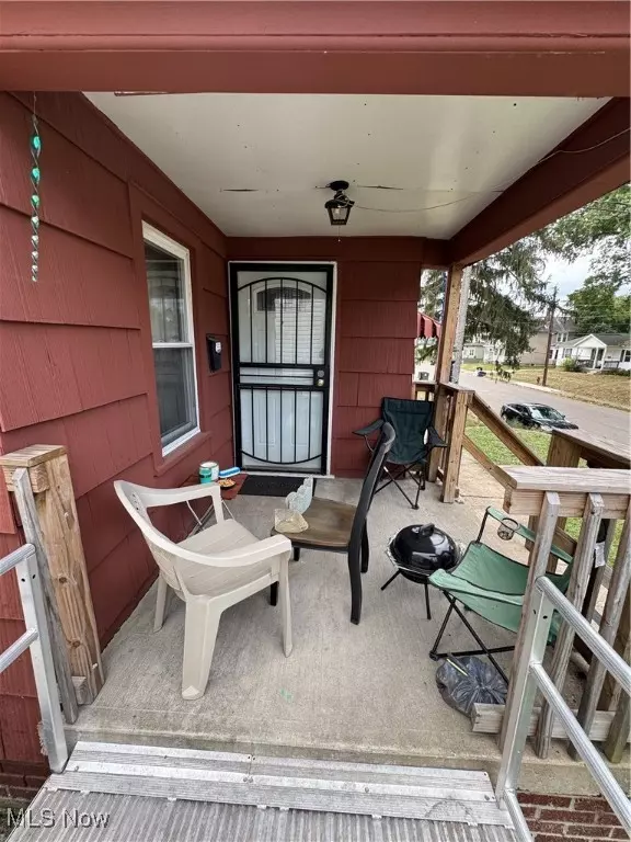 Canton, OH 44714,1332 Spring AVE NE