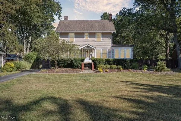 23052 Mastick RD, North Olmsted, OH 44070