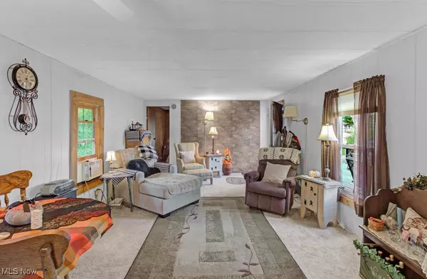 Dellroy, OH 44620,17 West ST