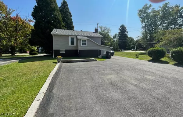 Youngstown, OH 44515,170 Idaho RD