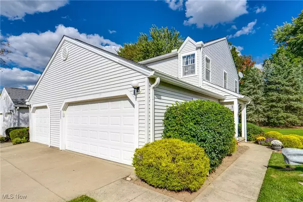 9423 Preakness DR #F, Northfield, OH 44067