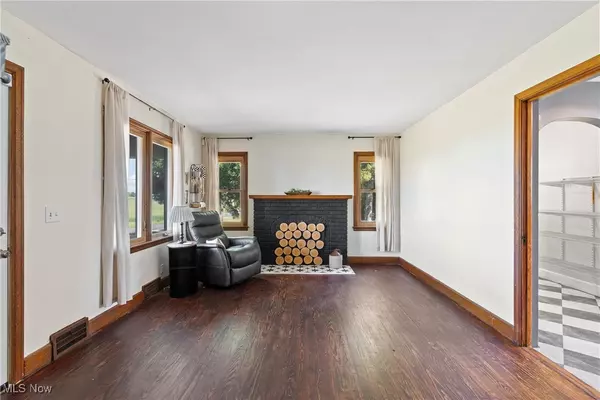 Dalton, OH 44618,18803 Church RD