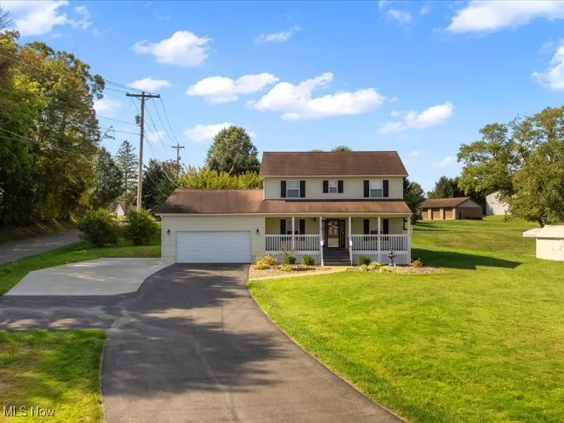 19 Sherman DR, Marietta, OH 45750