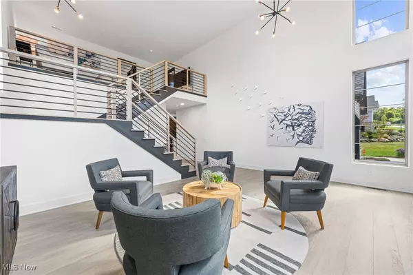 Chagrin Falls, OH 44023,8138 Canyon RDG