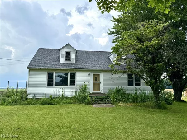 2705 Huron Avery RD, Huron, OH 44839