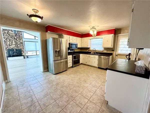 Weirton, WV 26062,212 Wayne AVE