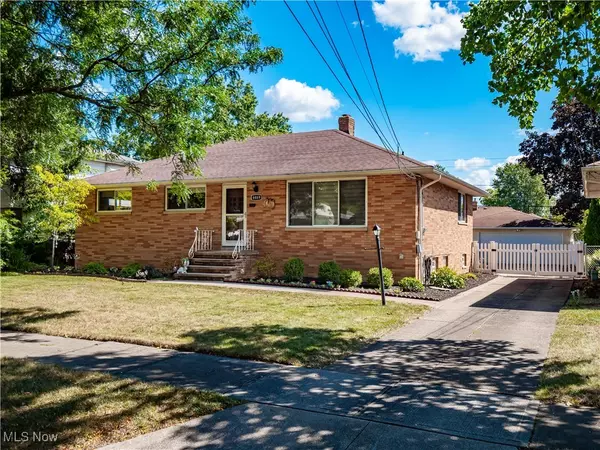 Parma Heights, OH 44130,6469 Alexandria DR