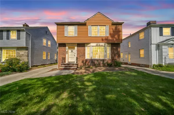 University Heights, OH 44118,4069 Bushnell RD