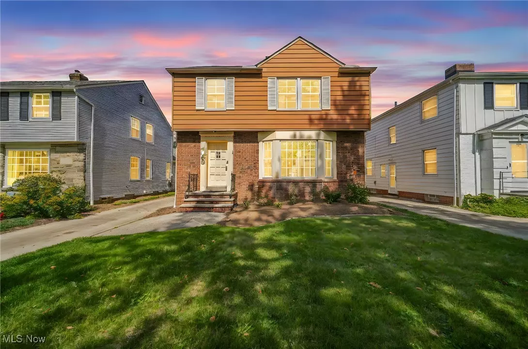 University Heights, OH 44118,4069 Bushnell RD