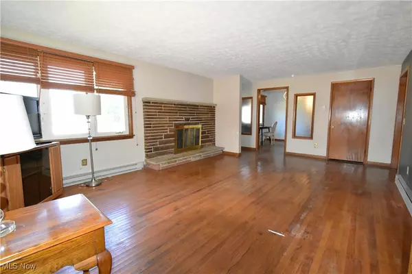 Louisville, OH 44641,8896 Rue Helena ST