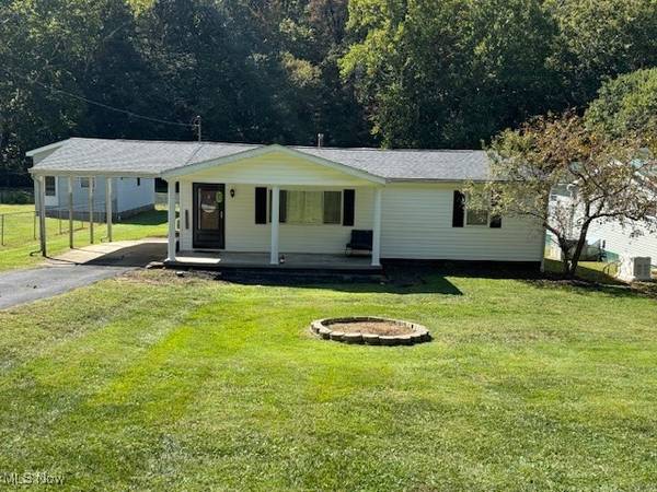 Parkersburg, WV 26104,1342 Winding RD