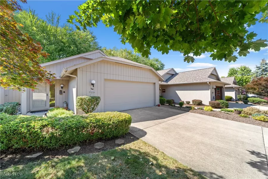 12910 Olympus WAY, Strongsville, OH 44149