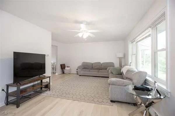 Atwater, OH 44201,3363 State Route 183