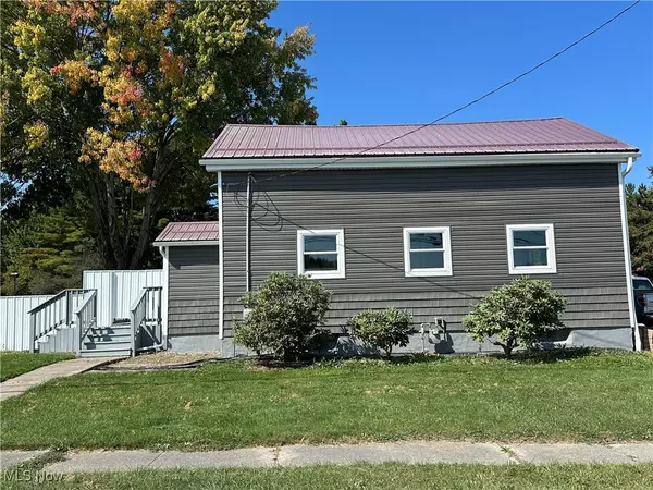 Conneaut, OH 44030,5051 Center RD
