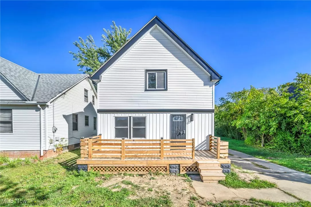 Maple Heights, OH 44137,15095 Granger RD