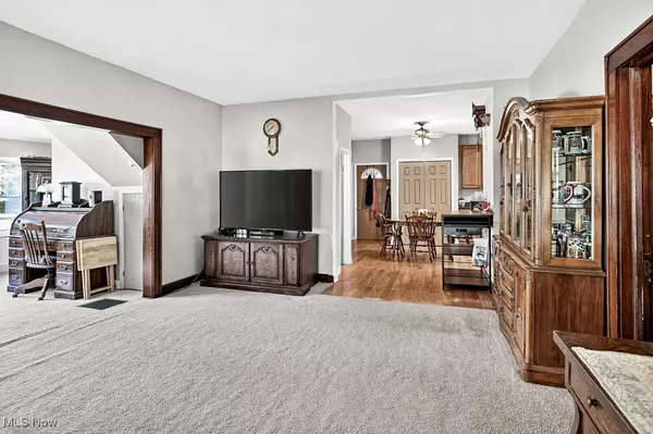 Stow, OH 44224,2140 Uniondale DR