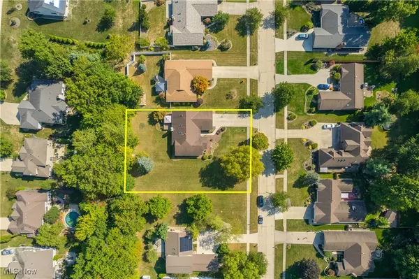 Strongsville, OH 44149,21292 Creekside DR