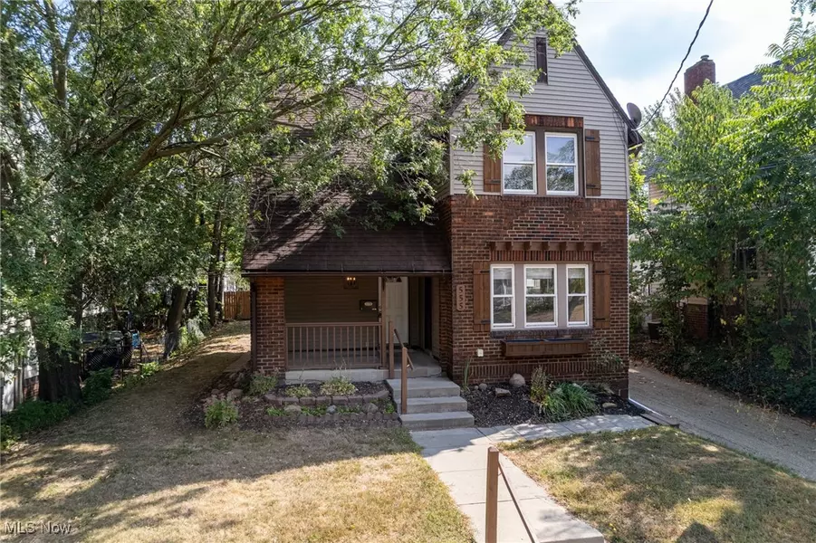 555 Brittain RD, Akron, OH 44305