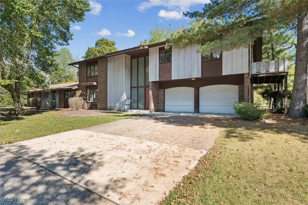 41 S Cedar ST, Oberlin, OH 44074