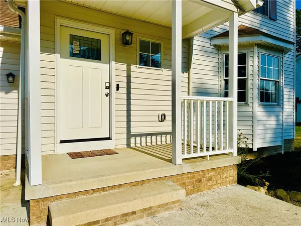 Chagrin Falls, OH 44023,16755 Bedford ST