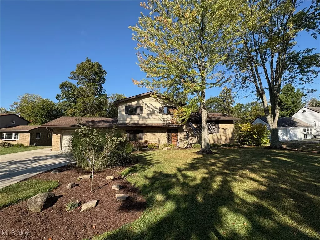 Strongsville, OH 44136,12664 W 130th ST