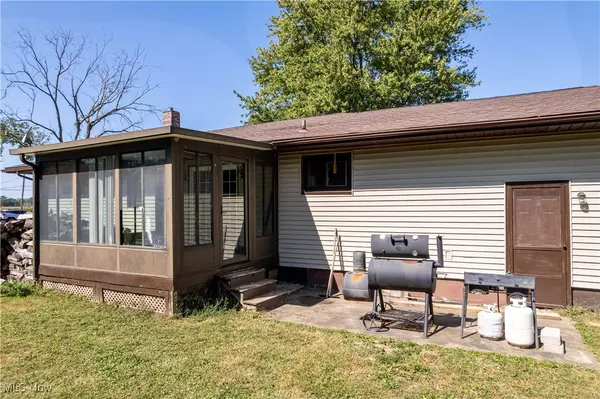 Vermilion, OH 44089,12214 Thompson RD