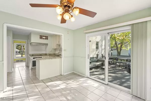 Seven Hills, OH 44131,375 Hillside RD