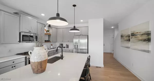 Vermilion, OH 44089,6041 Conneaut Light DR