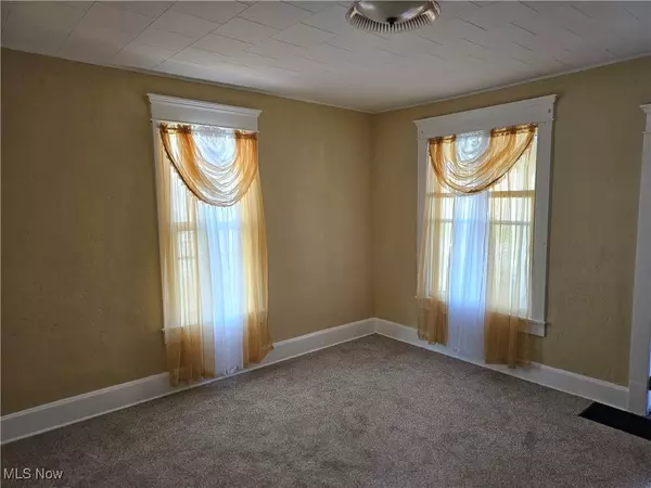 Cambridge, OH 43725,606 S 7th ST