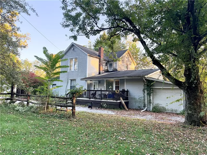 825 Youngstown Lowellville RD, Lowellville, OH 44436