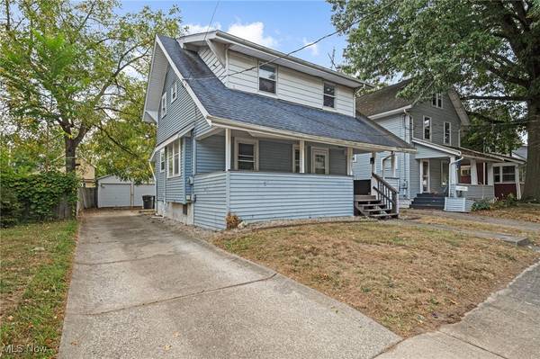 2205 26th ST SW, Akron, OH 44314