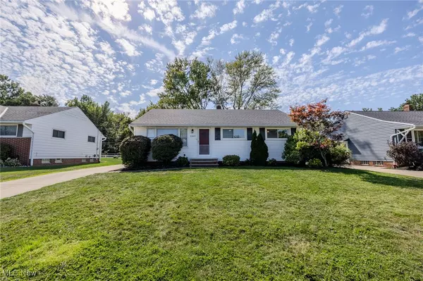 Wickliffe, OH 44092,2360 Stanford DR