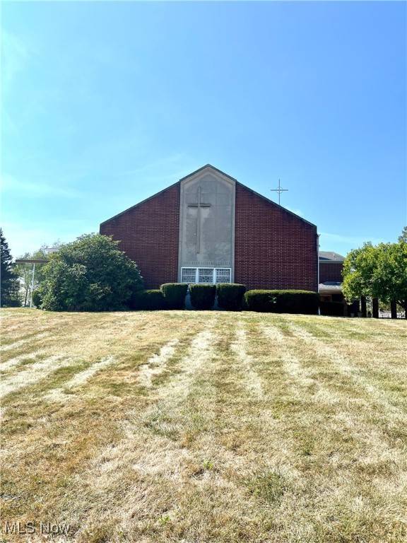 Petersburg, OH 44454,14394 Youngstown Pittsburgh RD