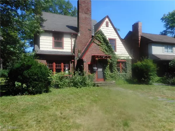 3305 Enderby RD, Shaker Heights, OH 44120