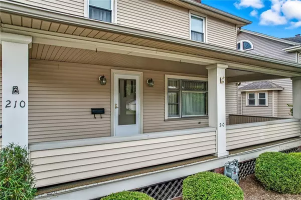 Warren, OH 44483,210 Fairmount AVE NE