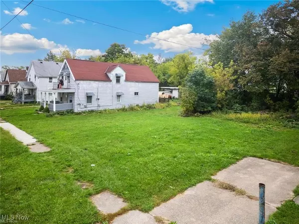 Lorain, OH 44052,V/L 831 W 17th ST