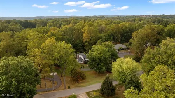 Parkersburg, WV 26104,36 Meadowcrest DR