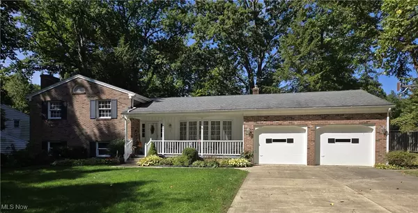 4631 Diane DR, Ashtabula, OH 44004