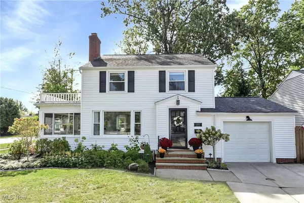 23903 Wolf RD, Bay Village, OH 44140