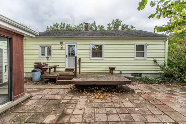 Warren, OH 44483,176 Durst DR NW