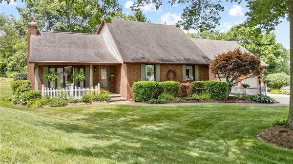 4805 Harvest CIR SE, Canton, OH 44707