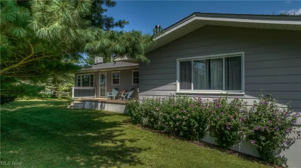 Wellington, OH 44090,18233 Quarry RD