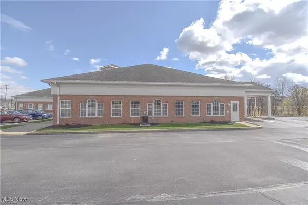 Medina, OH 44256,3848 Medina RD #106