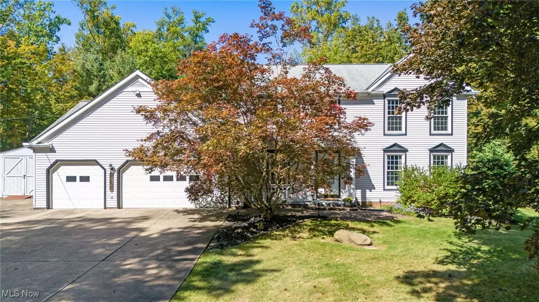 13180 Spring Blossom TRL, Chesterland, OH 44026