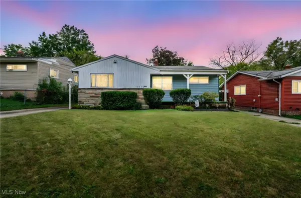 16712 Kollin AVE, Cleveland, OH 44128